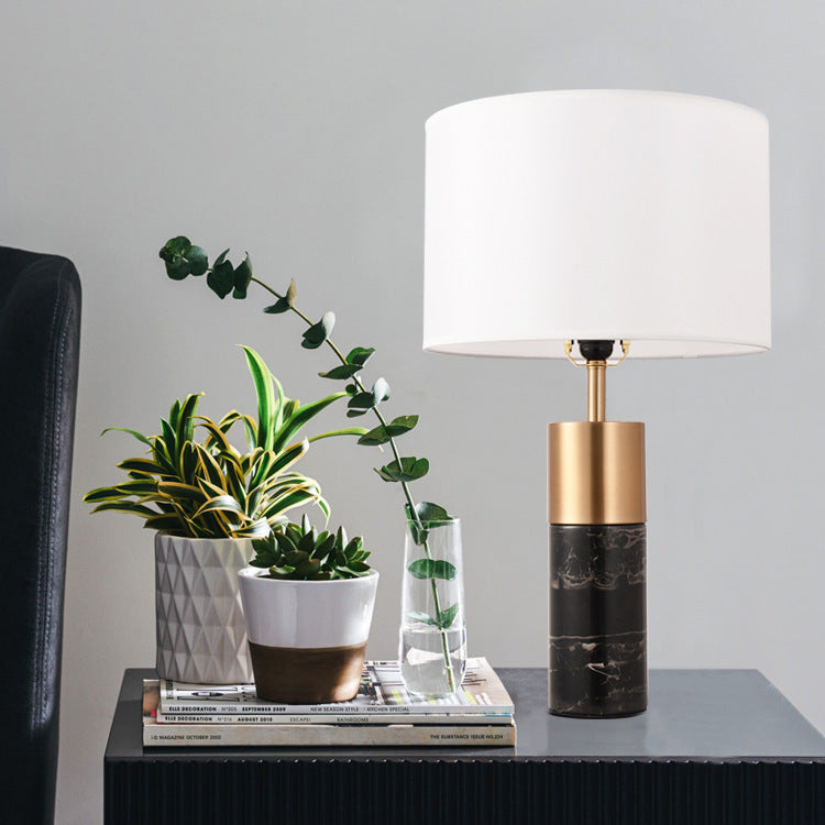 Lampe "Roche Élégante"