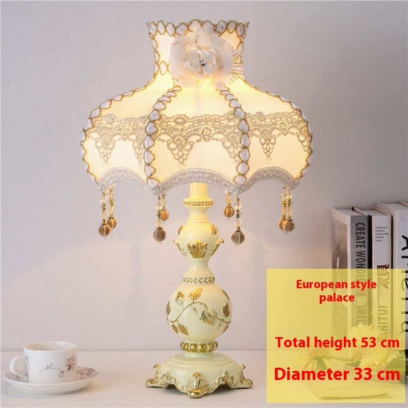 Lampe "Reine d’Antan"