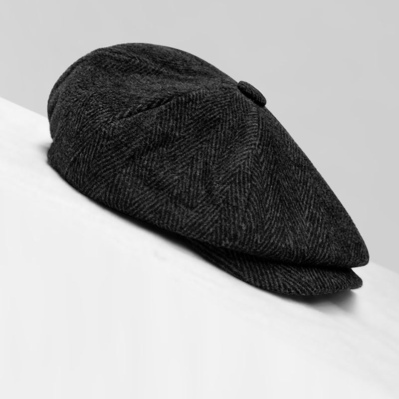 Casquette Octogonale "Élégance Hivernale"