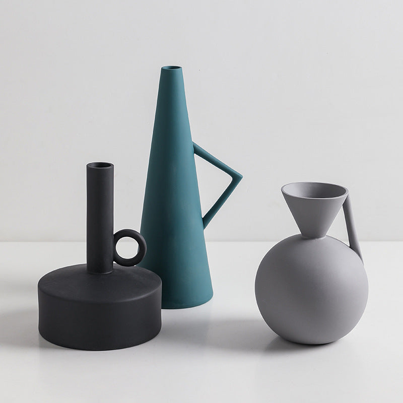 Vase Décoratif en Céramique – Élégance Scandinave