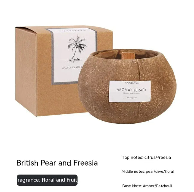 Bougie parfumée noix de coco en coffret avec étiquette aromathérapie, parfum floral et fruité.