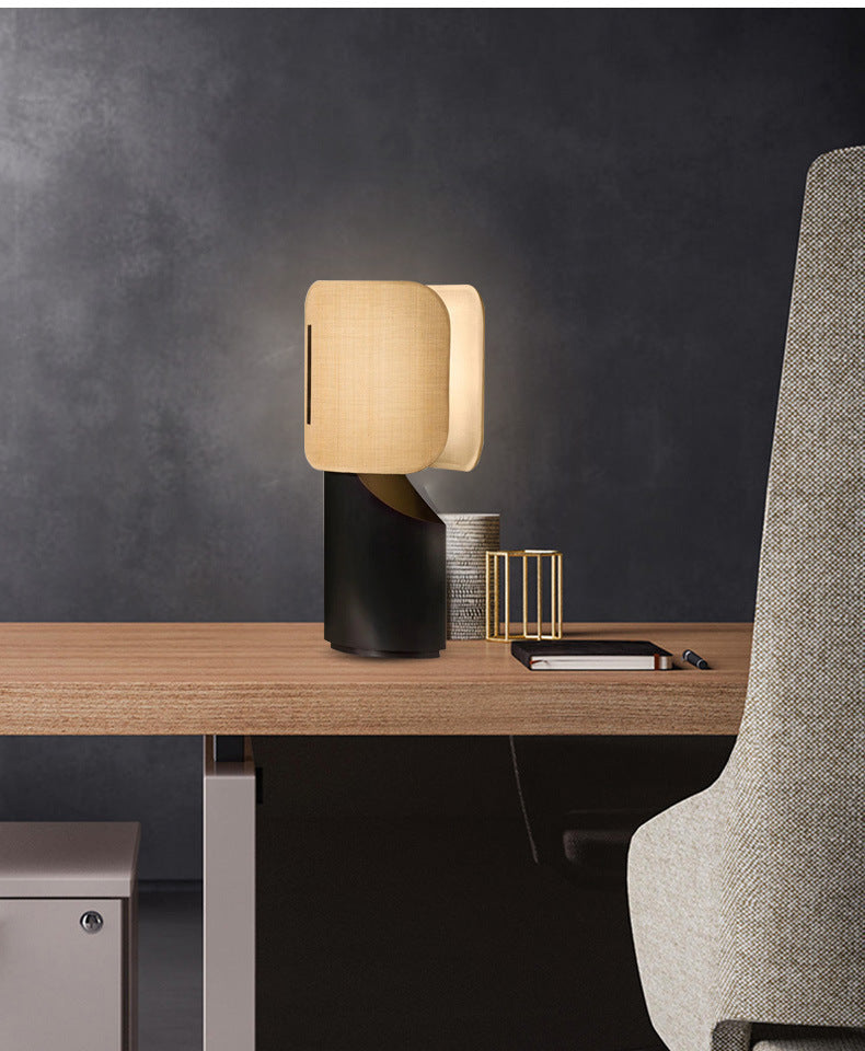 Lampe de Table Design Créatif