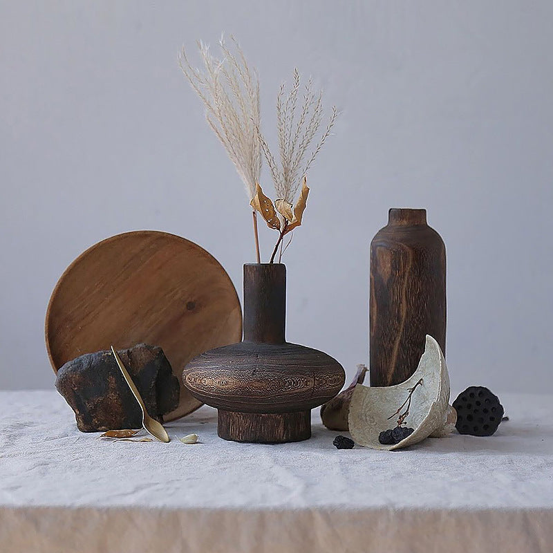 Vase en Bois Japonais