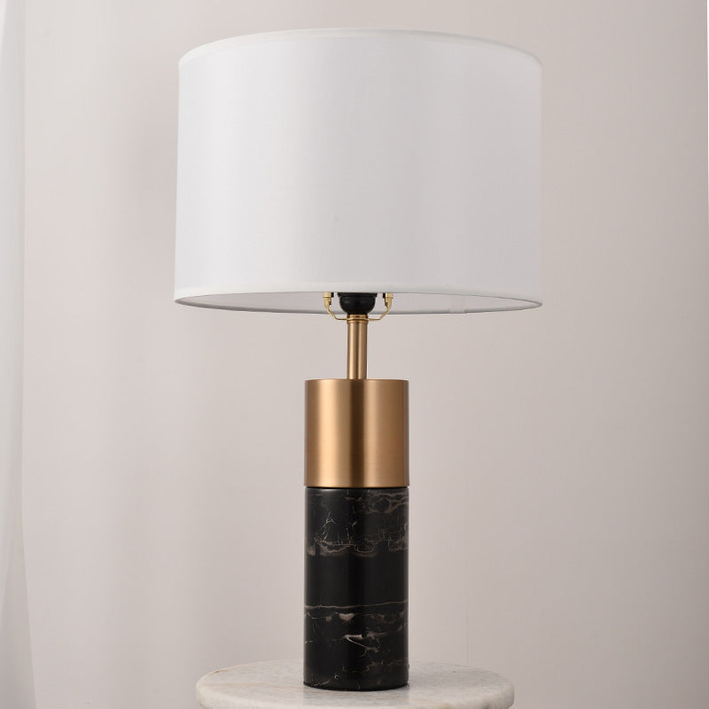 Lampe "Roche Élégante"