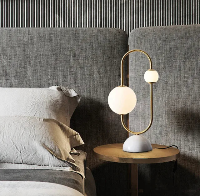 Lampe LED Sphérique en Verre Moderne