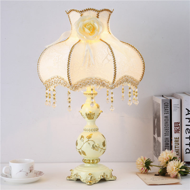 Lampe "Reine d’Antan"