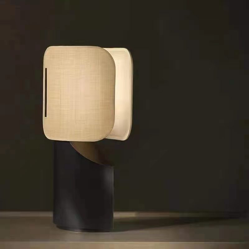 Lampe de Table Design Créatif
