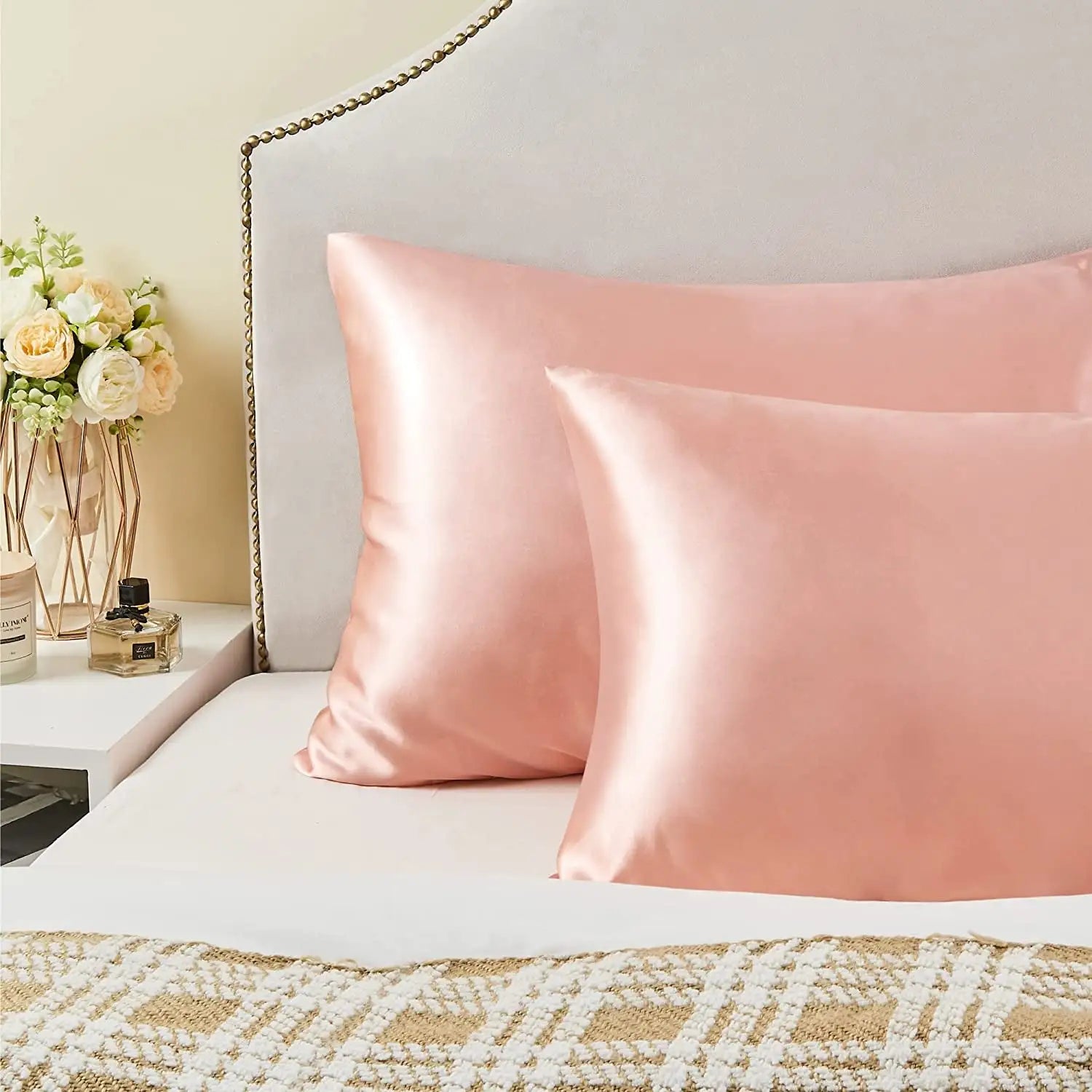 Housse de coussin en satin de soie de luxe